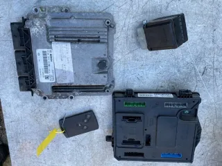 0281018132 237100323R, 284B13640R Блок управления двигателем Renault Scenic 3 Арт e10417191, вид 5