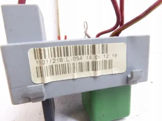 09115142 Блок предохранителей Opel Corsa C Арт e10424556, вид 4