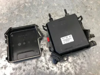 284B62342R Блок предохранителей Renault Scenic 3 Арт e10424703, вид 2