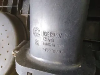 03E129607R Декоративная крышка двигателя Seat Ibiza 5 Арт e10429885, вид 6