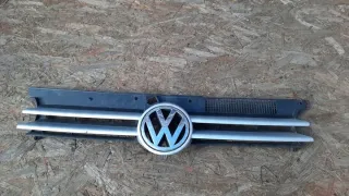1J0853655D Решетка радиатора Volkswagen Golf 4 Арт e10467525, вид 1