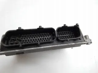 03E906023B Блок управления двигателем Skoda Fabia 2 Арт e10467981, вид 2