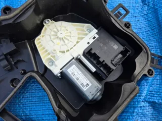 3C0959792B 561959702 Моторчик стеклоподъемника Seat Leon 2 Арт e10476232, вид 1