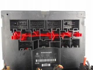3C0937049AJ Блок комфорта Audi A3 8P Арт e10476955, вид 2