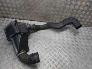 4572483 4670469 Корпус воздушного фильтра Saab 9-5 1 Арт e10478983, вид 1