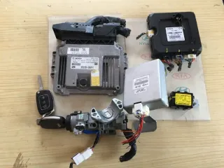 39199-2B201 Блок управления двигателем Hyundai Tucson 2 Арт e10479584, вид 1