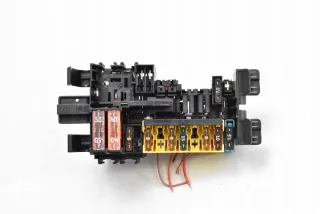 A2059065806 Блок предохранителей Mercedes C W205 Арт e10484395, вид 1