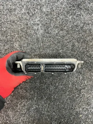 036906032 Блок управления двигателем Volkswagen Golf 4 Арт e10493589, вид 4