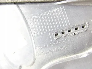 A6420106367 Декоративная крышка двигателя Mercedes R W251 Арт e10501183, вид 3