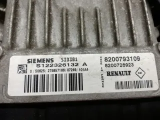 8200793109 8200726923 Блок управления двигателем Renault Laguna 3 Арт e10506961, вид 2