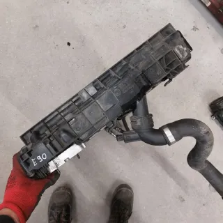 758165801 6308407 99000002 8FC351302 Радиатор (основной) BMW 3 E90/E91/E92/E93 Арт e10515713, вид 5