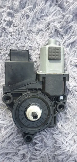 83450-S1010 Моторчик стеклоподъемника Hyundai Santa FE 4 (TM) restailing Арт e10525736, вид 3
