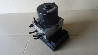 13213610 00403046E0 Блок ABS Opel Astra H Арт e10537379, вид 1