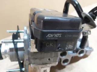 114090-11010 Блок ABS Toyota Prius C Арт e10540128, вид 4