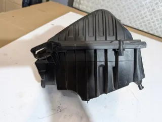 8573029 13718573029 Корпус воздушного фильтра BMW 1 F40 Арт e10562833, вид 3