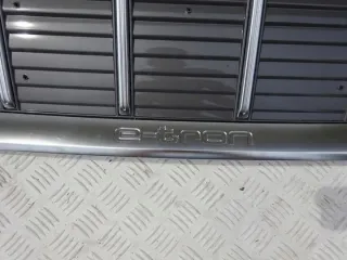 4KE853651 4KE853651A 4KE853651B 4KE853651C Решетка радиатора Audi E-tron GT Арт e10568136, вид 4