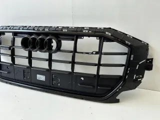 4M8853651 Решетка радиатора Audi Q8 Арт e10568465, вид 3