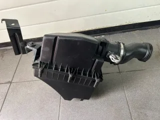 GX73-9600-DB GX73-9600-DB0000 Корпус воздушного фильтра Jaguar F-Pace Арт e10568741, вид 3