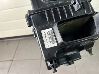 GX73-9600-DB GX73-9600-DB0000 Корпус воздушного фильтра Jaguar F-Pace Арт e10568741, вид 5