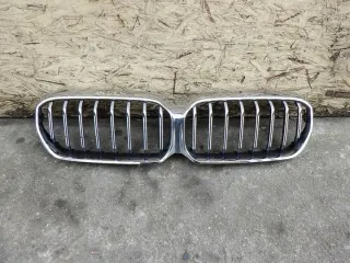 9464210 Решетка радиатора BMW 5 G30/G31 Арт e10570372, вид 1