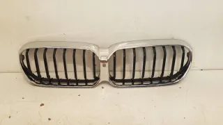 9464217 Решетка радиатора BMW 5 G30/G31 Арт e10570433, вид 1
