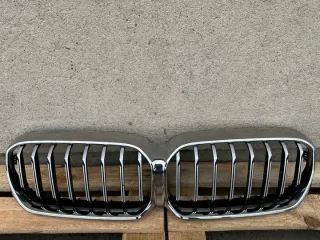 9464210 Решетка радиатора BMW 5 G30/G31 Арт e10570449, вид 1