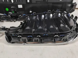 988030707 Решетка радиатора BMW X1 U11 Арт e10571862, вид 9