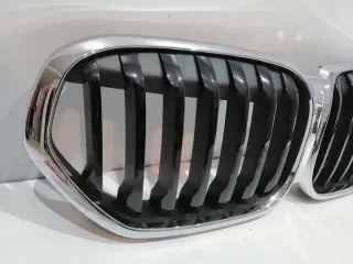 8493451 8493452 Решетка радиатора BMW X1 F48 Арт e10572404, вид 2