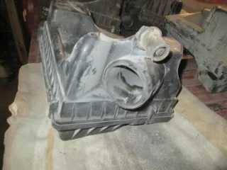 4614485940 24437915 55353465 Корпус воздушного фильтра Opel Astra H Арт e10573165, вид 5