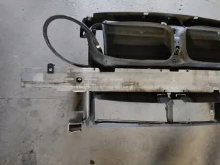  Передняя панель крепления облицовки (телевизор) BMW 5 F10/F11/GT F07 Арт e10582089, вид 2
