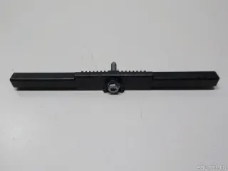 Крепление аккумулятора Mercedes E W238 2016г. 2056202802 Mercedes Benz - Фото 2