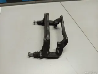 2054210494 Mercedes Benz Скоба суппорта переднего правого Mercedes C W205 Арт E52549946, вид 10