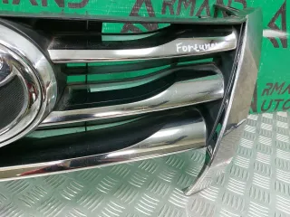 531000K850, 531110K770 решетка радиатора Toyota Fortuner 2 Арт ARM247433, вид 4