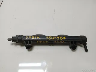 03E133320A VAG Топливная рампа  Skoda Fabia 2 restailing Арт E5509507, вид 1