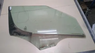  Стекло двери передней правой Skoda Roomster 1 Арт 9046759, вид 1