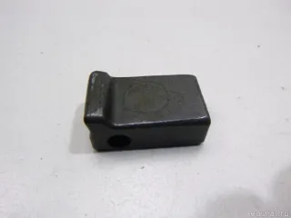 038130069B VAG Скоба (кронштейн) крепления форсунки Audi A4 B7 Арт E48622340, вид 1