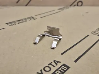 8527275050, 8527275050, 85272-75050 скоба форсунки омывателя фар Toyota Camry XV30 Арт DN200212, вид 6