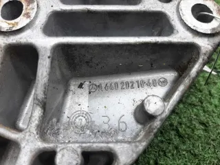 A6402021040,6402021040 Кронштейн генератора Mercedes A W169 Арт 00267826, вид 5