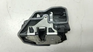 51227036171 BMW Замок двери задней левой BMW 1 E81/E82/E87/E88 Арт E90377657, вид 2