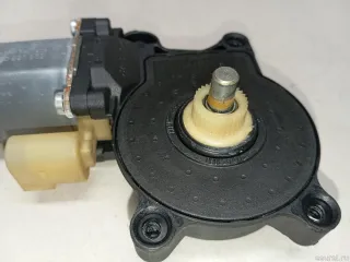 67628362064 BMW Моторчик стеклоподъемника BMW 6 E63/E64 Арт E23772927, вид 3