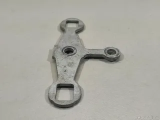 13647595405 BMW Скоба (кронштейн) крепления форсунки BMW 6 F06/F12/F13 Арт E23721350, вид 9