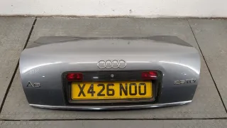 4B5867975E Обшивка крышки багажника Audi A6 C5 (S6,RS6) Арт 11339505, вид 1