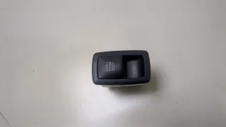 A2518200510 Кнопка стеклоподъемника заднего левого Mercedes B W245 Арт 20390394, вид 1