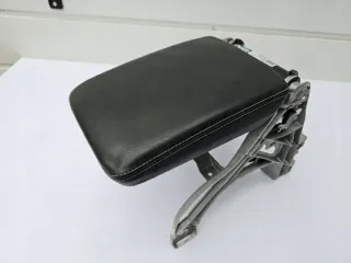 8W0864283B Подлокотник Audi A4 B9 Арт e10127446, вид 2