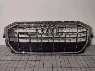 4M8853651 Решетка радиатора Audi Q8 Арт e10568429, вид 1