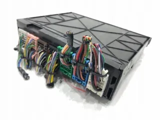 13514637 LORK-1393-117723 Блок предохранителей Opel Astra K Арт e10590964, вид 2