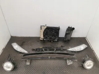 92100BA61A 21480BA61B 21410BA61A 144611KC0B Передняя панель крепления облицовки (телевизор) Nissan Juke 1 Арт e10591406, вид 4
