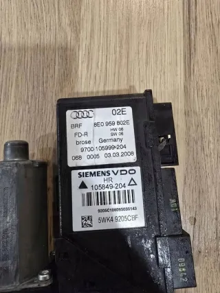 8E0959802E Моторчик стеклоподъемника Audi A4 B7 Арт e10614219, вид 2
