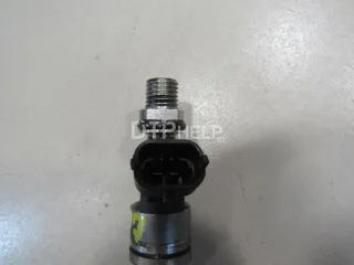 94811012831 Форсунка инжекторная электрическая Porsche Cayenne 955 Арт AM80755007, вид 2
