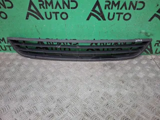 5C68536779B9, 5C6853677, 8 Решетка бампера Volkswagen Jetta 6 Арт ARM376774, вид 1